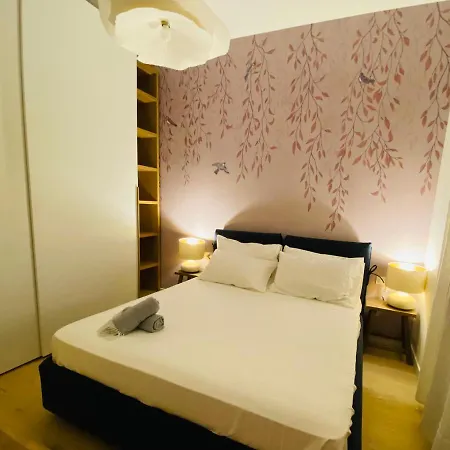Piazzaborsa Charme Apartment *